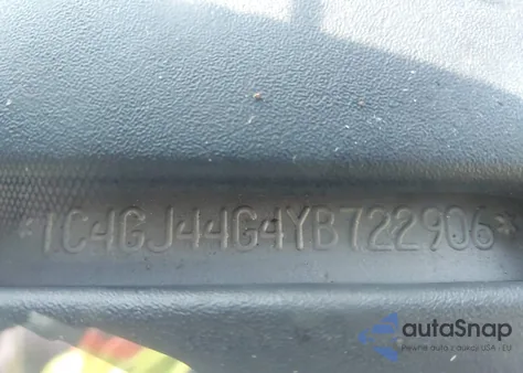 2000 Chrysler Grand Voyager Se из США, поврежденный, VIN 1C4GJ44G4YB722906